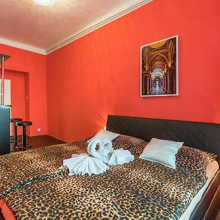 Apartman Exclusive Prague Whirlpool Exteriör bild