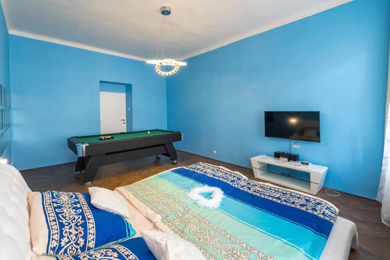 Apartman Exclusive Prague Whirlpool Exteriör bild