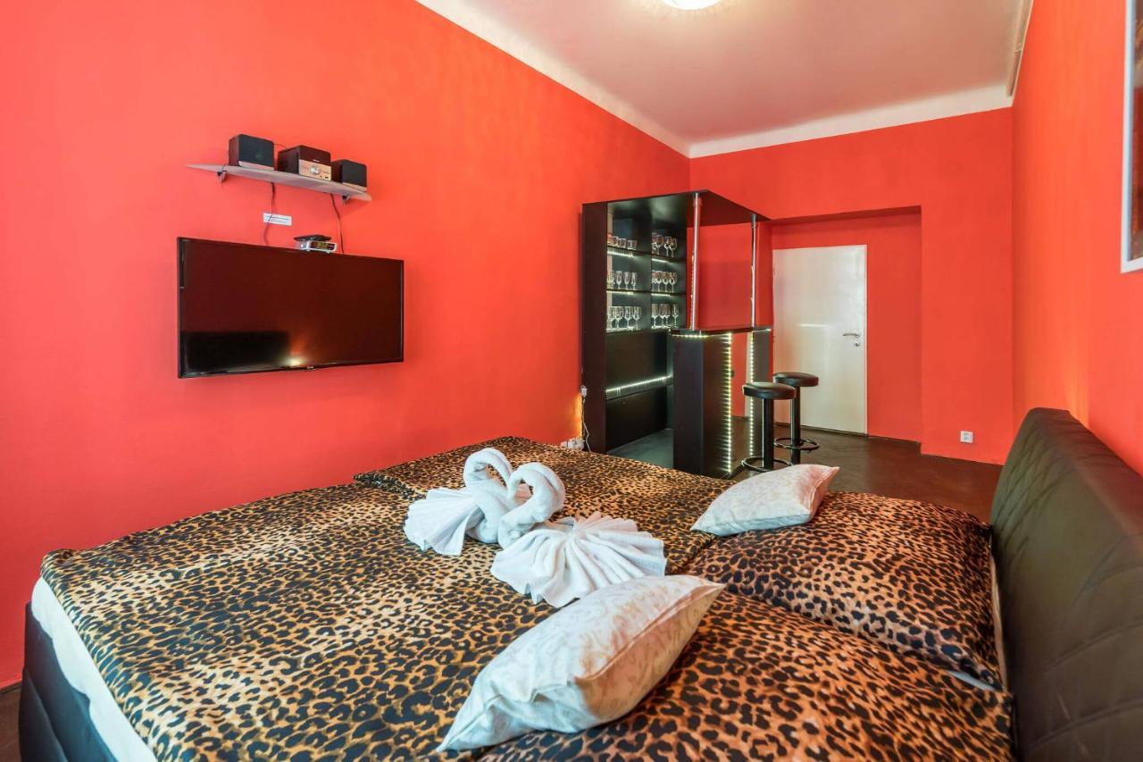 Apartman Exclusive Prague Whirlpool Exteriör bild